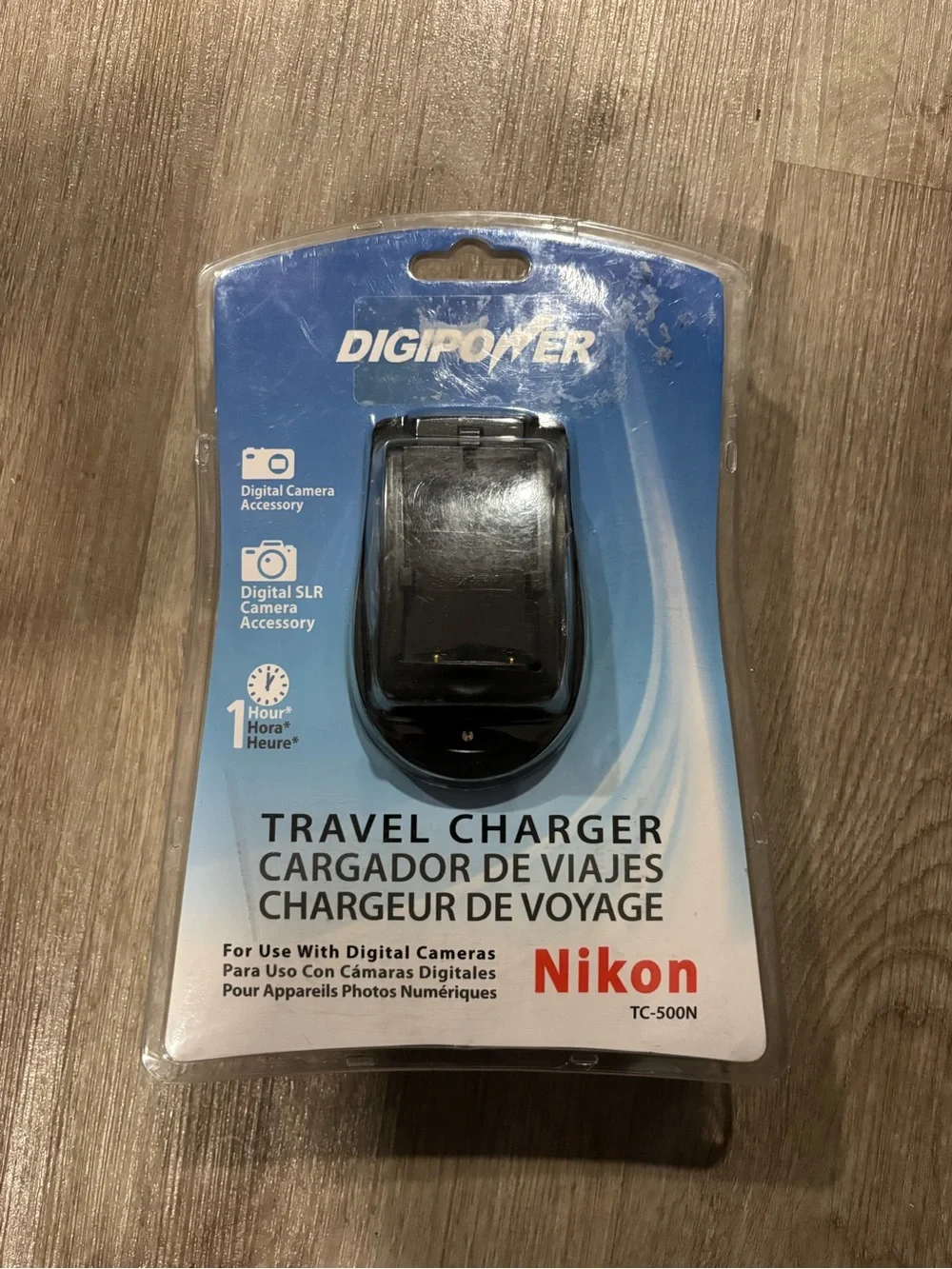 Digipower travel charger